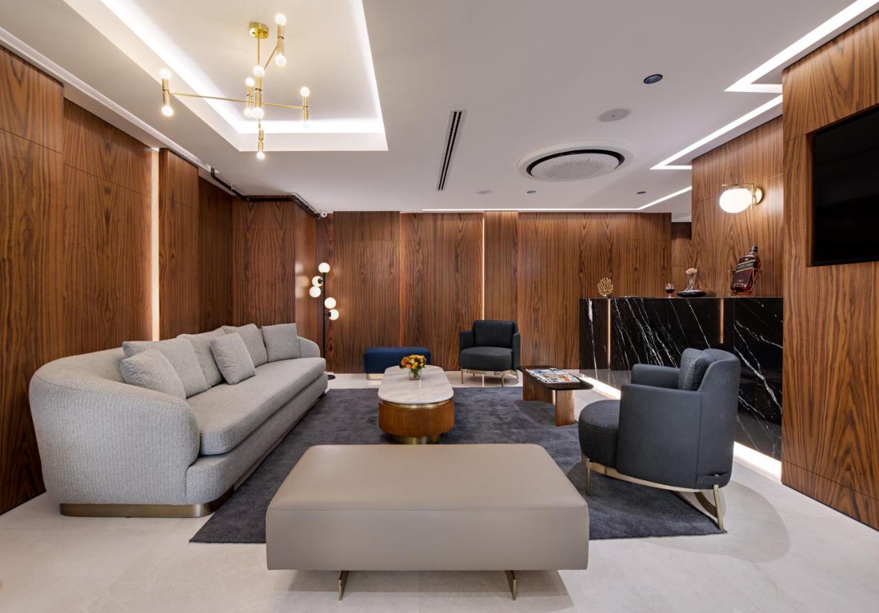 Gleam Collection Hotel イスタンブール エクステリア 写真 The lounge at the airport